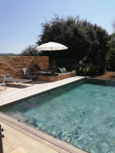 Causse-de-la-Selle House | F2 avec piscine