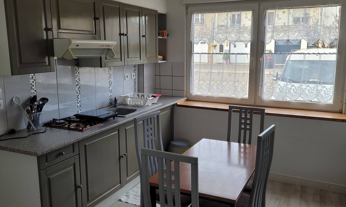 Charency-Vezin Apartment | F2 Ground floor