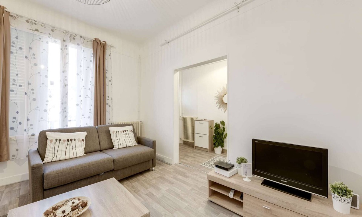 Aubervilliers Apartment | F2 Paris 19ème - La Villette & Stade de France