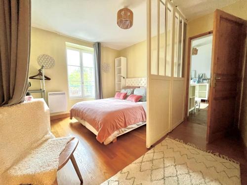 Ecouen Apartment | F3 confort proche Château-CDG-Paris