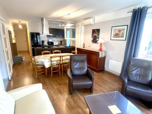 Amelie-les-Bains-Palalda Apartment | F3 moderne à Amélie-les-Bains avec parking et wifi - FR-1-703-221