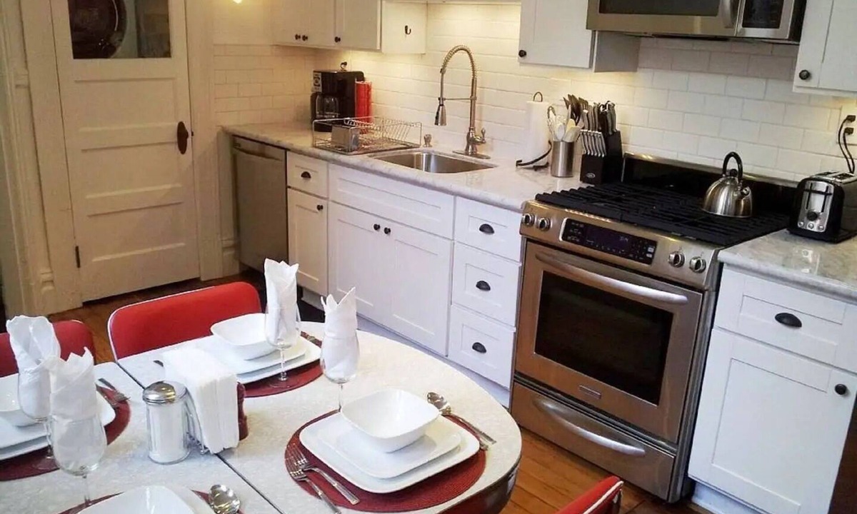Lower Nob Hill Condo | Fab Nob Hill Edwardian 3BR 1.5BA - Heart of San Francisco