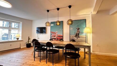 Copenhagen City Centre Apartment | Fabelagtig lejlighed RA7