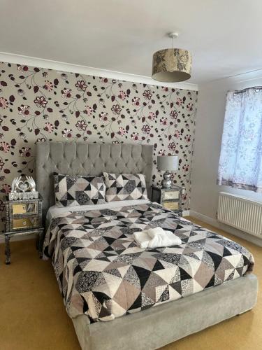 Ifield House | Fabrizio Residence 2