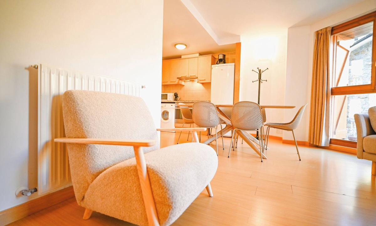 Soldeu Apartment | Fabulous 3-bedroom apartment in charming Soldeu for your getaway