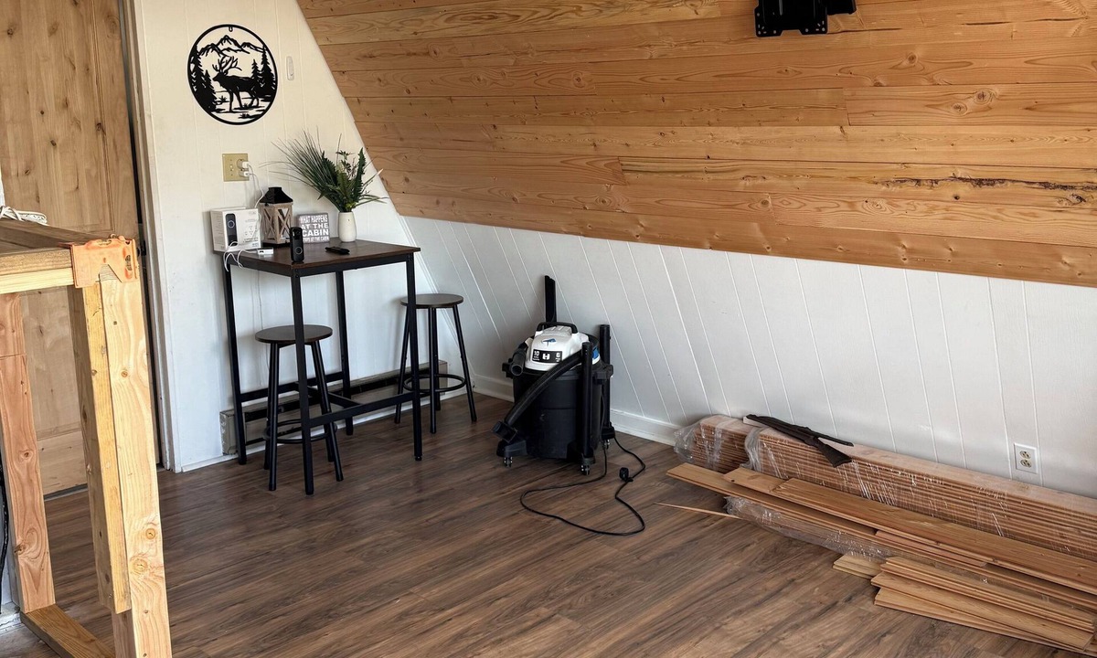 Ukiah Cabin | Fabulous A-Frame cabin with WiFi in Ukiah