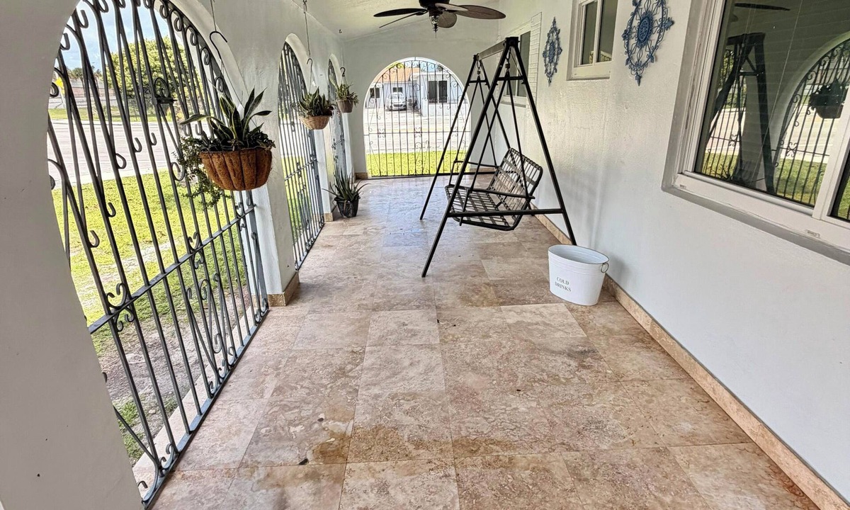 Flagami House | Fabulous comfortable house in the heart of Miami.