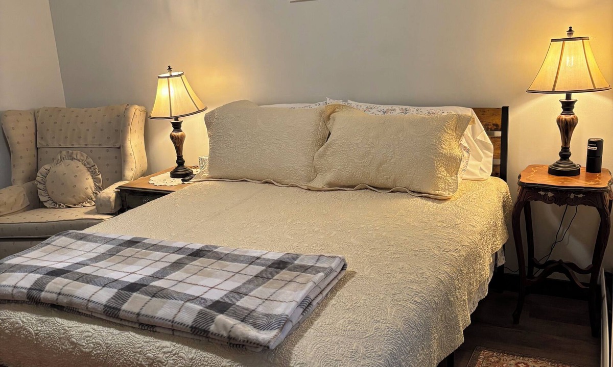 Etna Apartment | Fabulous Cozy apartment in Ithaca Finger Lakes
