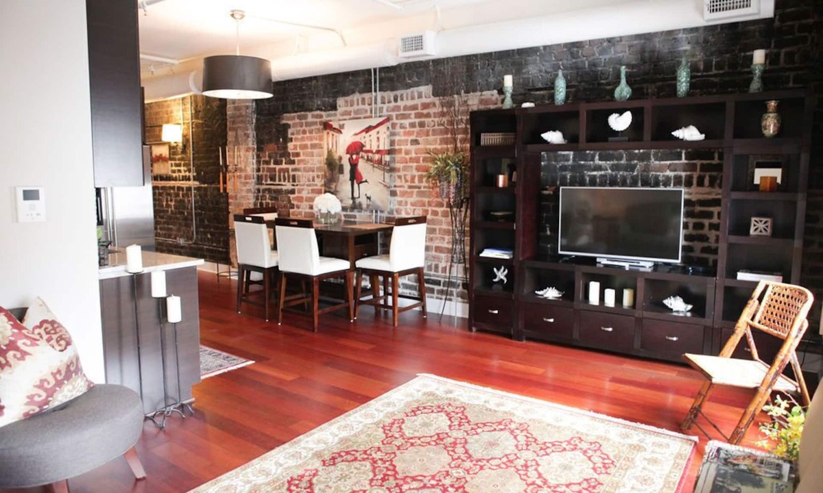 Historic District - North Apartment | Fabulous location, wonderful accommodations, walk to everything!