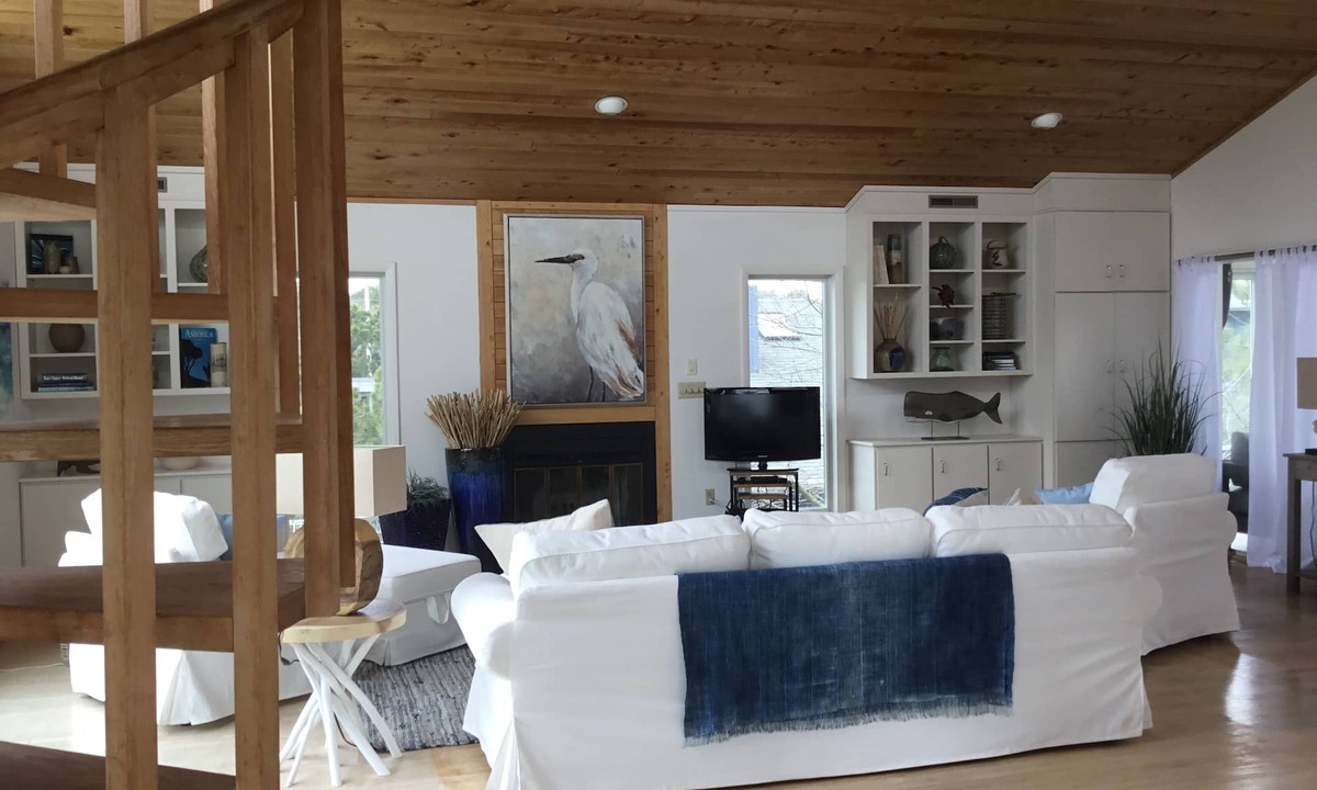 Bethany Beach House | Fabulous Oceanside. Steps to private beach!