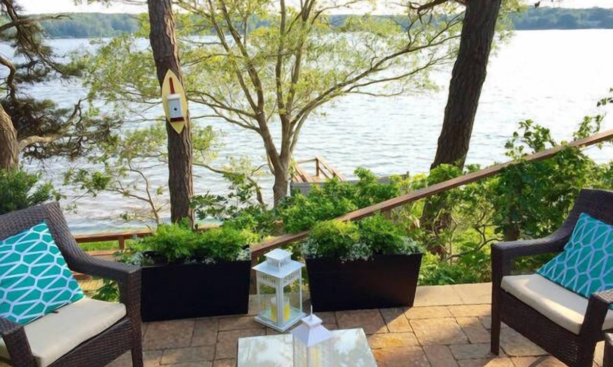 Yarmouth Port Cottage | ⭐️FABULOUS-WATERFRONT⭐️3bdrm 2bth. Kayaks & Firepit⭐️