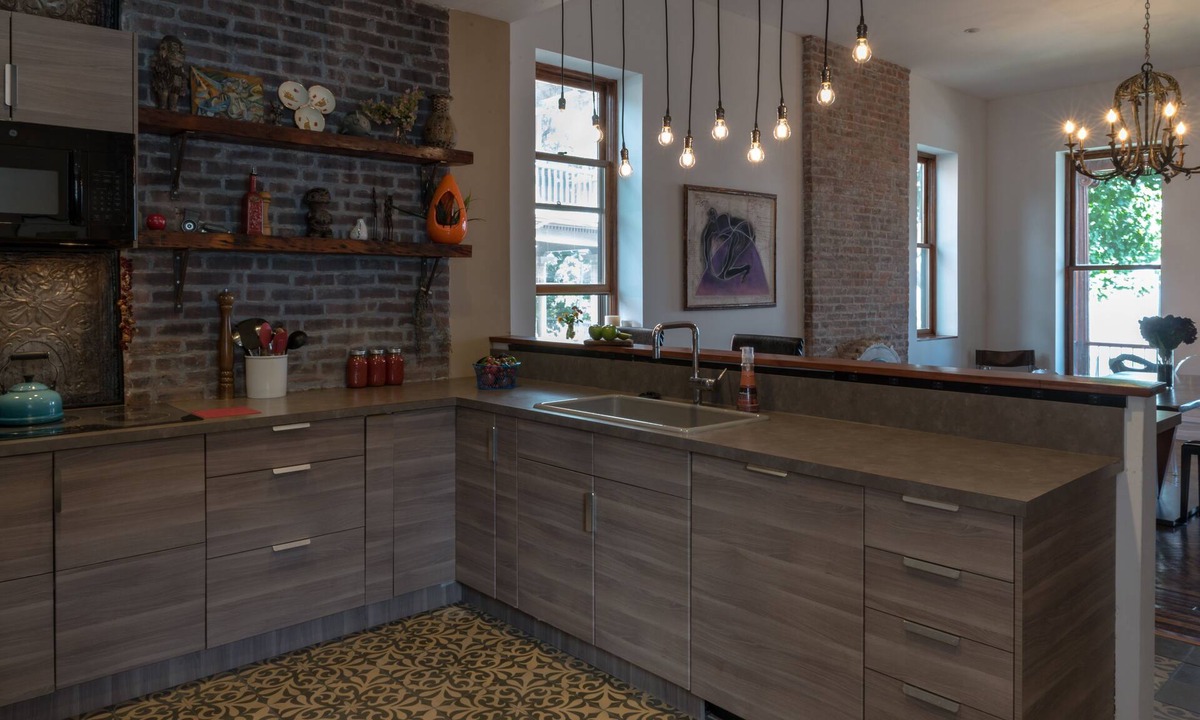 Haverstraw Villa | Faces The Hudson + Only An Hour Outside NYC