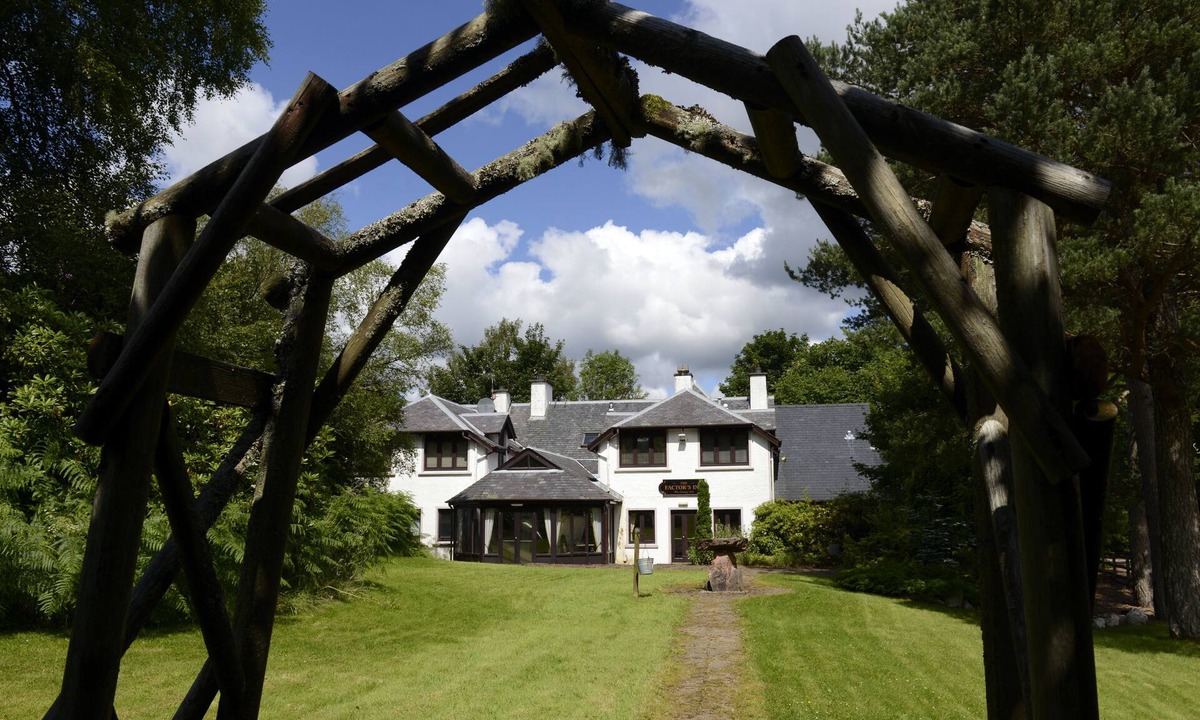 Torlundy House | Factors Inn & Cottage