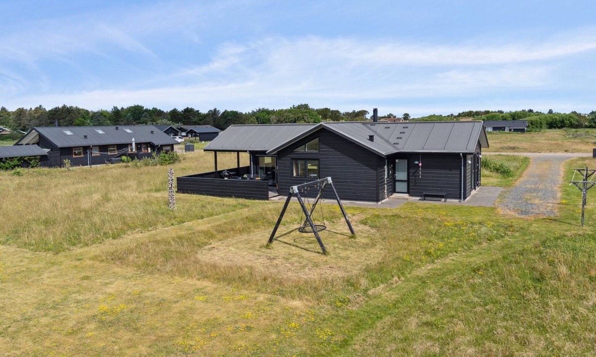 Hirtshals House | "Fader" - 950m from the sea by Interhome