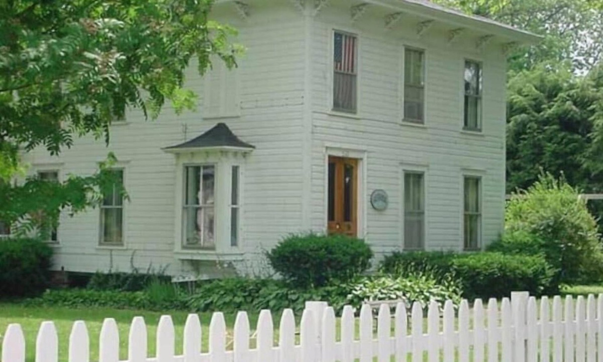 Fair Haven House | Fair Haven 5 bedrooms 4 bathroom