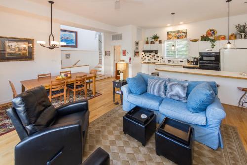 Northeast Virginia Beach House | Fairbanks House with beach access just steps from your front door