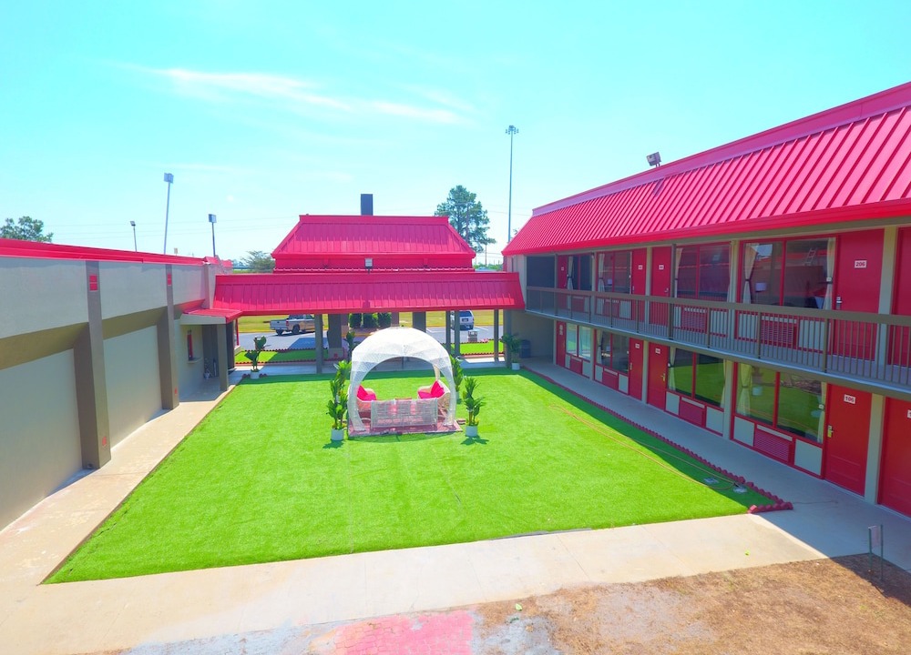 Perry Hotel | FairBridge Inn Express Perry