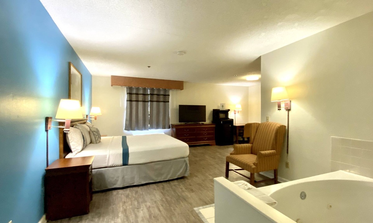 Mount Vernon Hotel | FairBridge Inn Express Mount Vernon