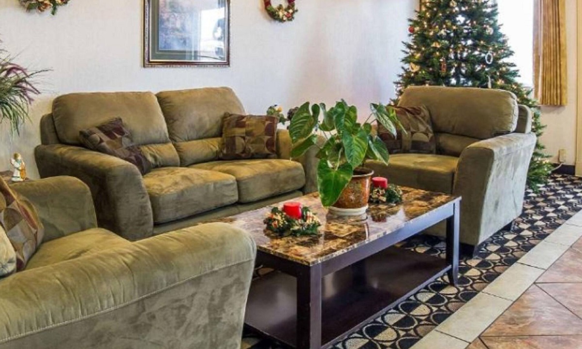 Outlook Hotel | FairBridge Inn & Suites Sunnyside