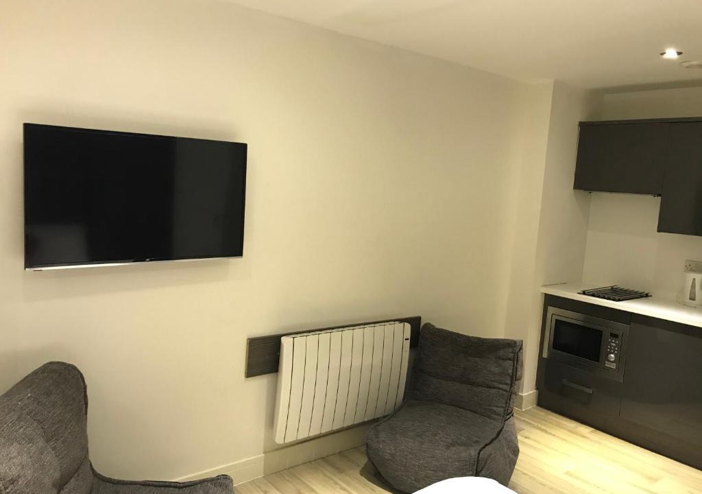 Southampton City Centre Apartment | Fairchild House Studios