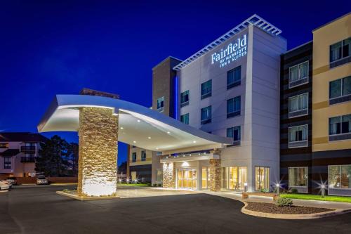 Port Clinton Hotel | Fairfield by Marriott Port Clinton Waterfront