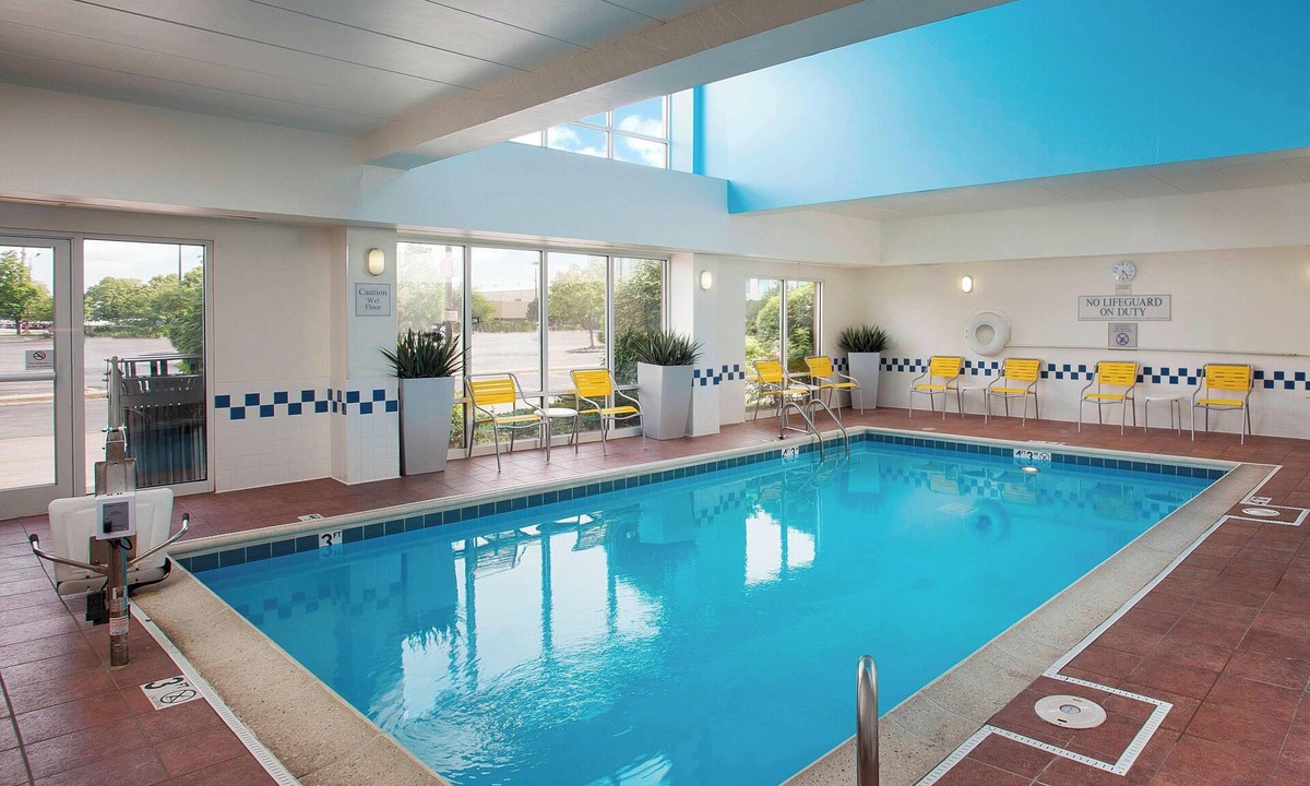 Bedford Park Hotel | Fairfield Inn and Suites by Marriott Chicago Midway Airport