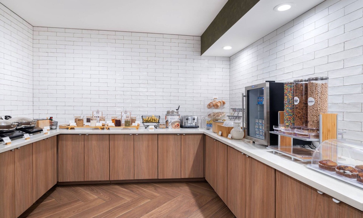 Denton Hotel | Fairfield Inn and Suites by Marriott Denton