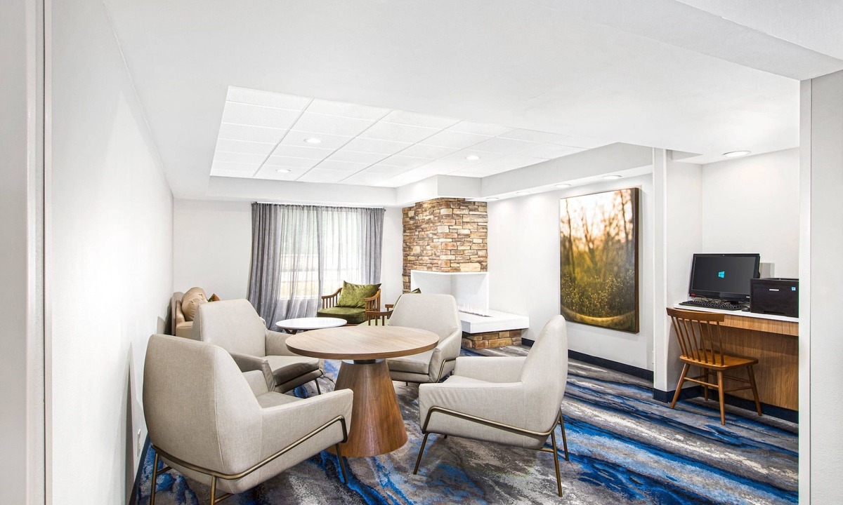 Evansville Hotel | Fairfield Inn By Marriott Evansville East