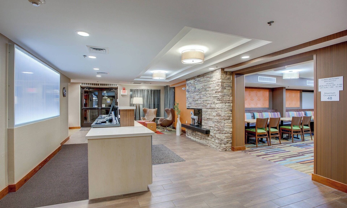 Williston North Hotel | Fairfield Inn by Marriott Burlington Williston