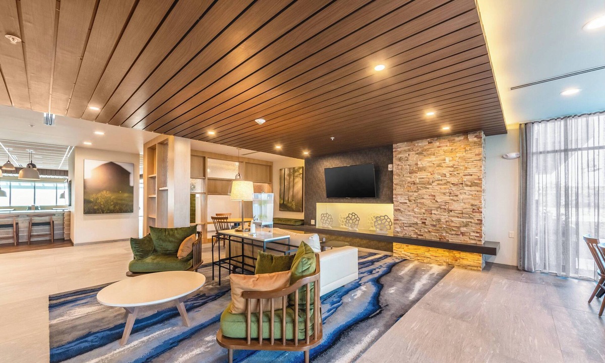 Central City Hotel | Fairfield Inn & Suites by Marriott Corpus Christi Central