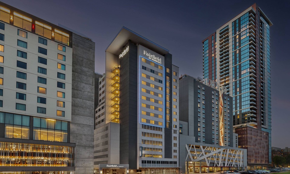 Rainey Street Historic District Hotel | Fairfield Inn & Suites Austin Downtown