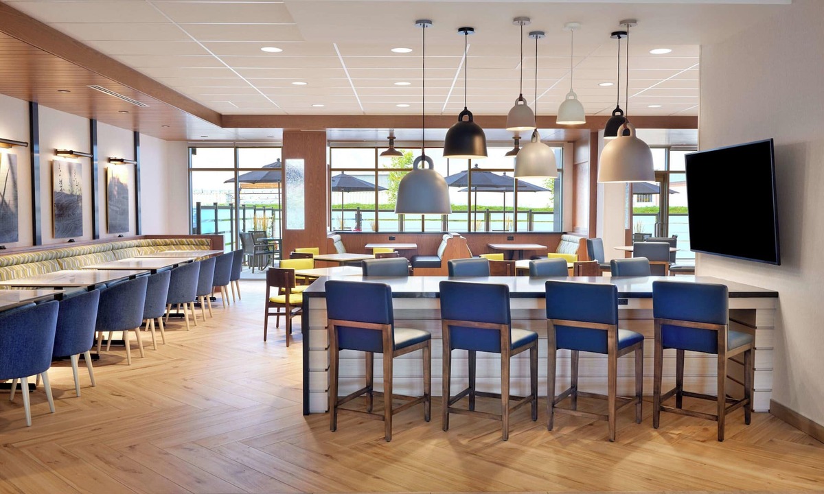 Orillia Hotel | Fairfield Inn & Suites by Marriott Orillia