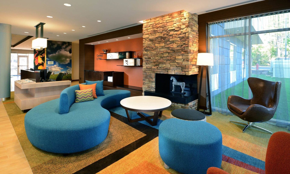 Northeast Raleigh Hotel | Fairfield Inn & Suites by Marriott Raleigh Capital Blvd./I-540