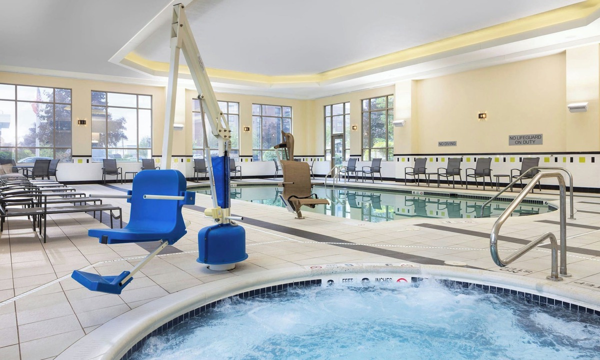 Cheektowaga Hotel | Fairfield Inn & Suites by Marriott Buffalo Airport