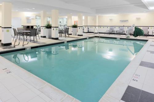 Downtown Wichita Hotel | Fairfield Inn & Suites by Marriott Wichita Downtown