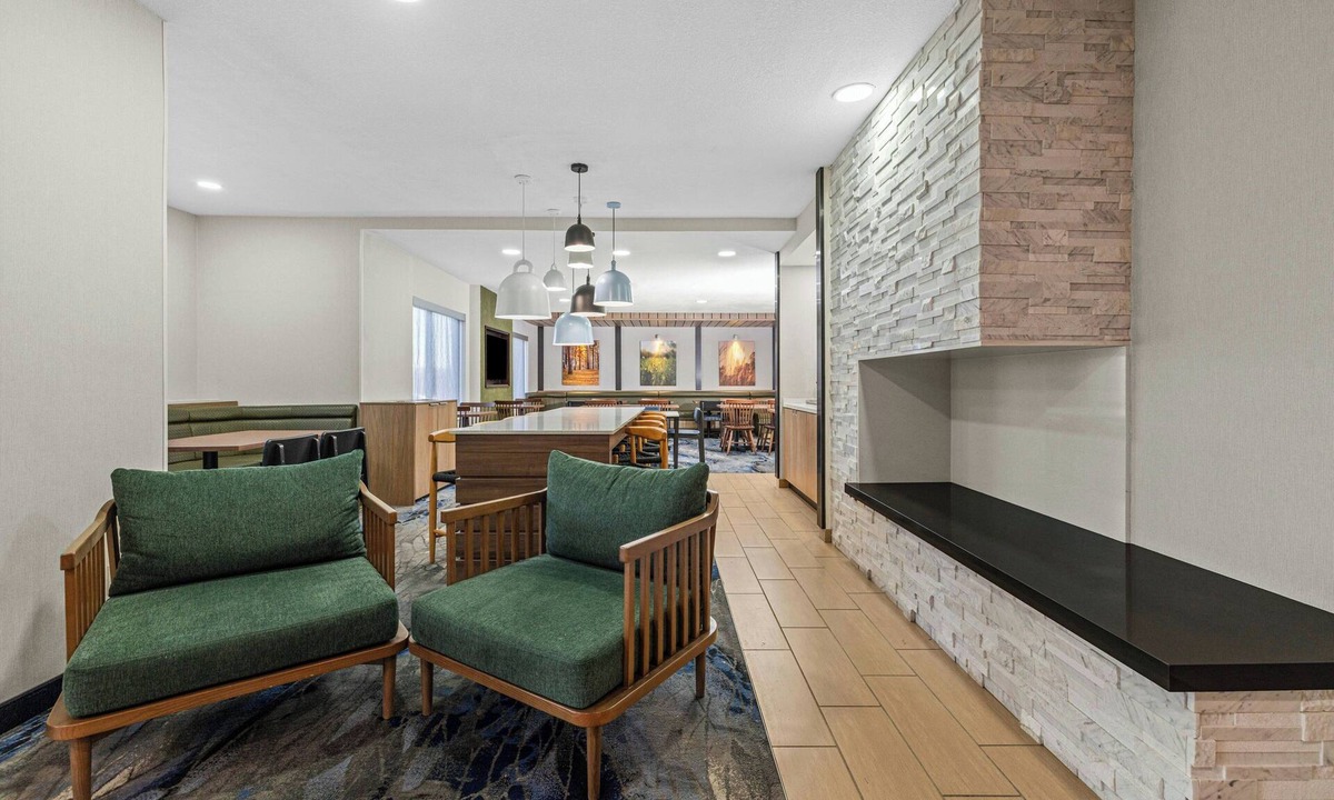 Hammond Hotel | Fairfield Inn & Suites by Marriott Chicago Southeast/Hammond