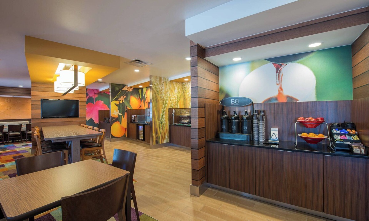 Lewisville Hotel | Fairfield Inn & Suites by Marriott Dallas Lewisville