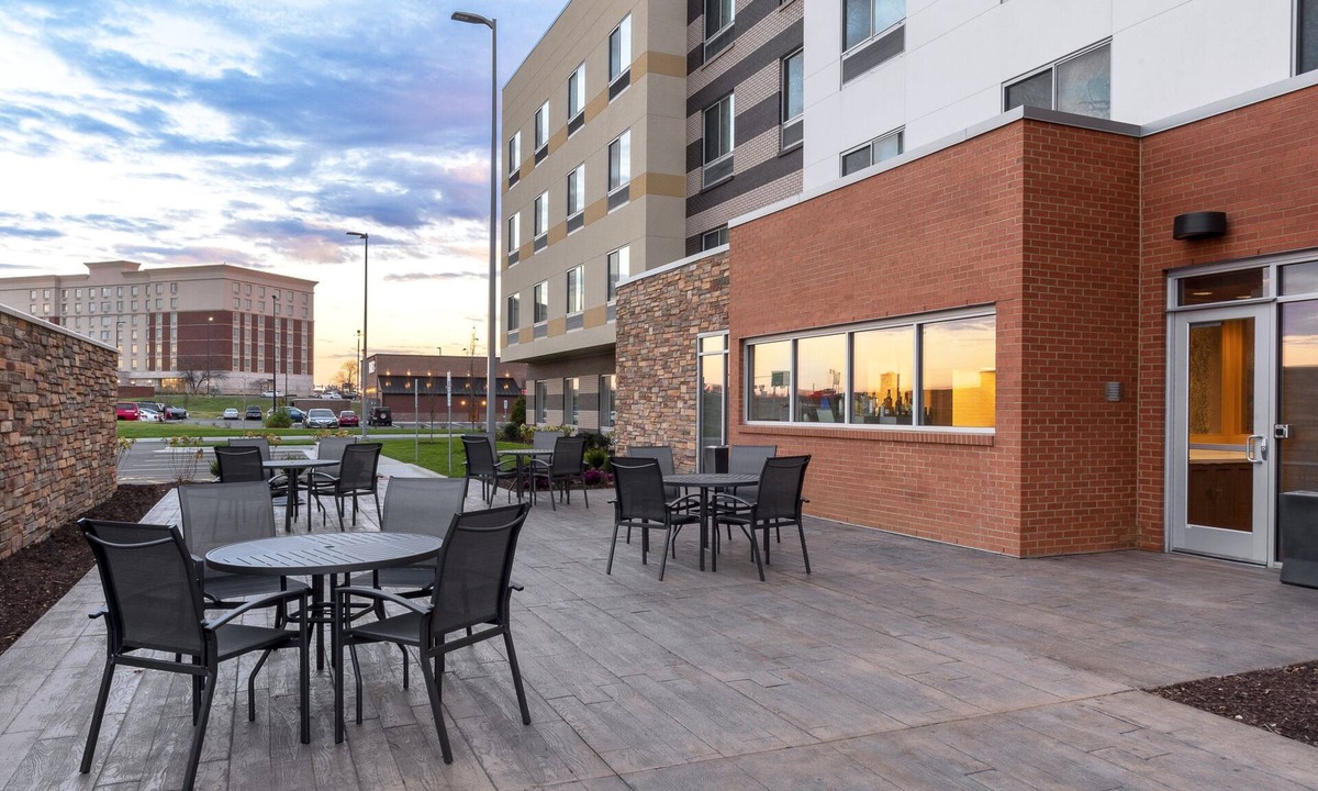 O'Fallon Hotel | Fairfield Inn & Suites by Marriott O'Fallon, IL