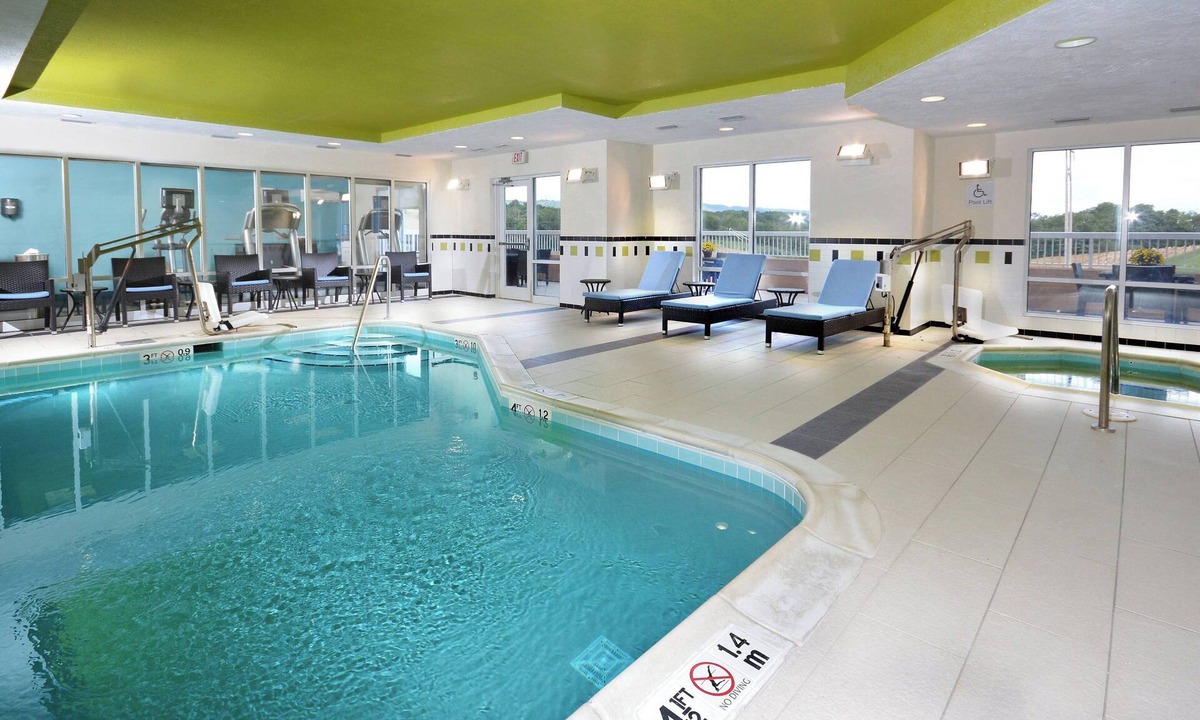 Wytheville Hotel | Fairfield Inn & Suites by Marriott