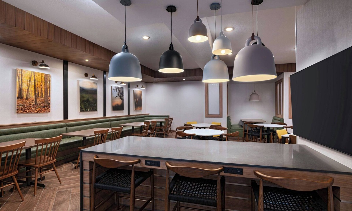 Hillsboro Hotel | Fairfield Inn & Suites Hillsboro
