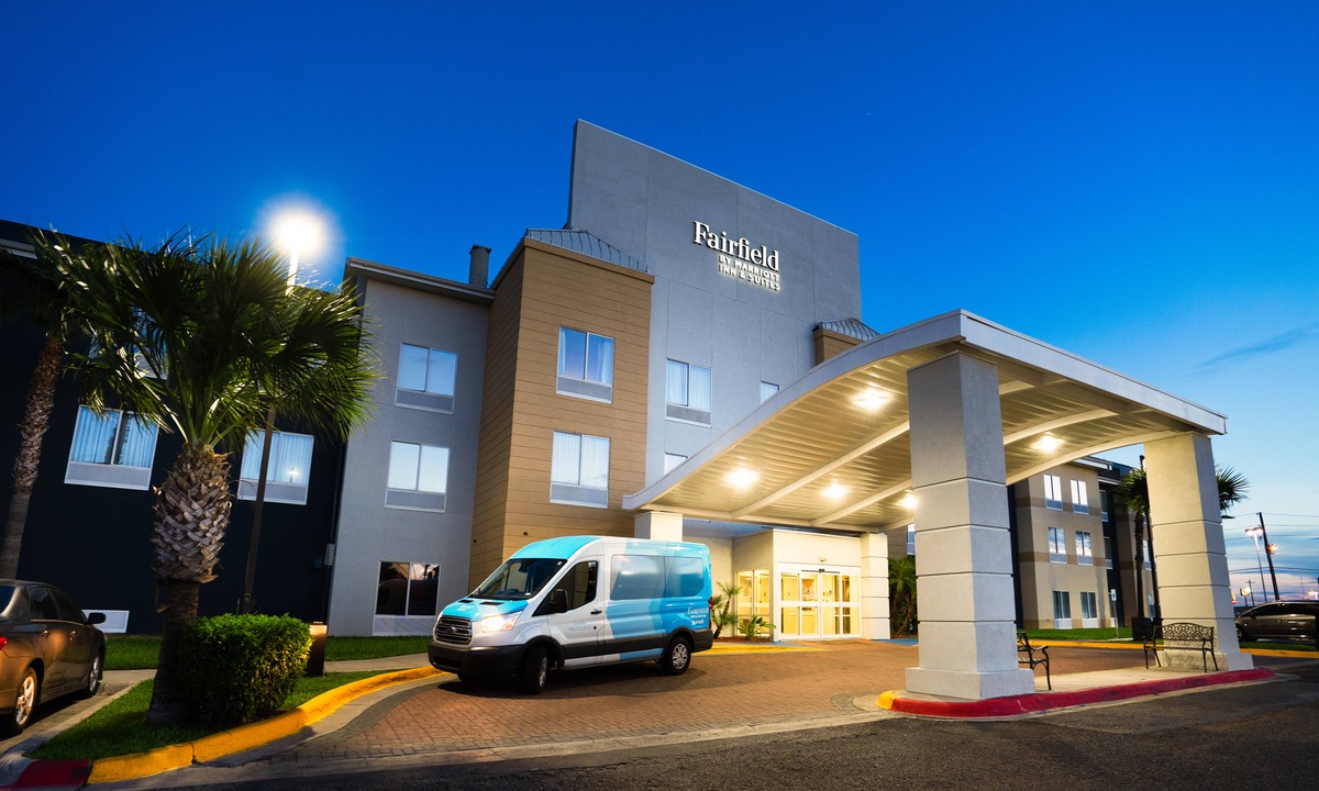 Bonanza Hotel | Fairfield Inn & Suites Laredo