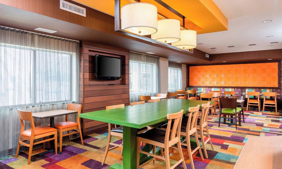 Lincoln Hotel | Fairfield Inn & Suites Lincoln
