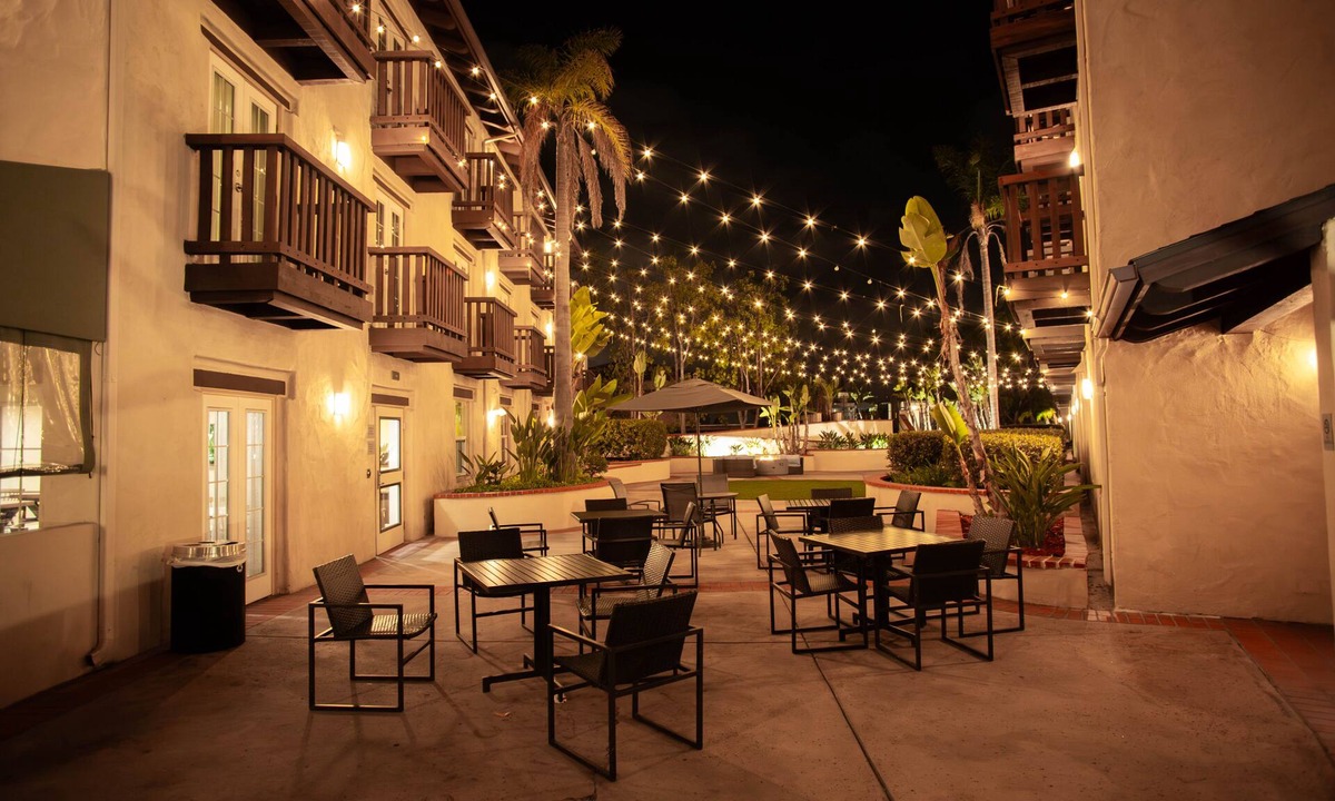 Old Town Hotel | Fairfield Inn & Suites San Diego Old Town