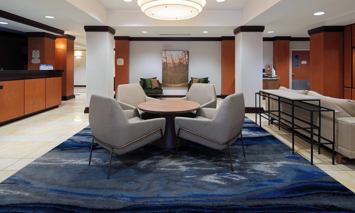 Bremerton Hotel | Fairfield Inn & Suites Seattle Bremerton