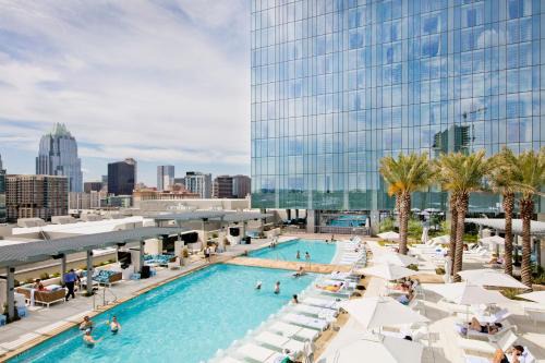 Waller Creek District Hotel | Fairmont Austin Gold Experience