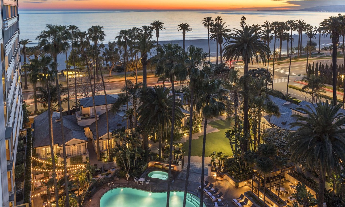 Wilshire Montana Hotel | Fairmont Miramar Hotel