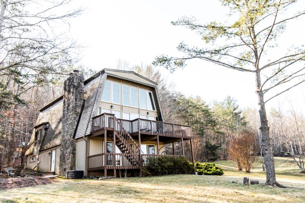 Basye House | Fairway