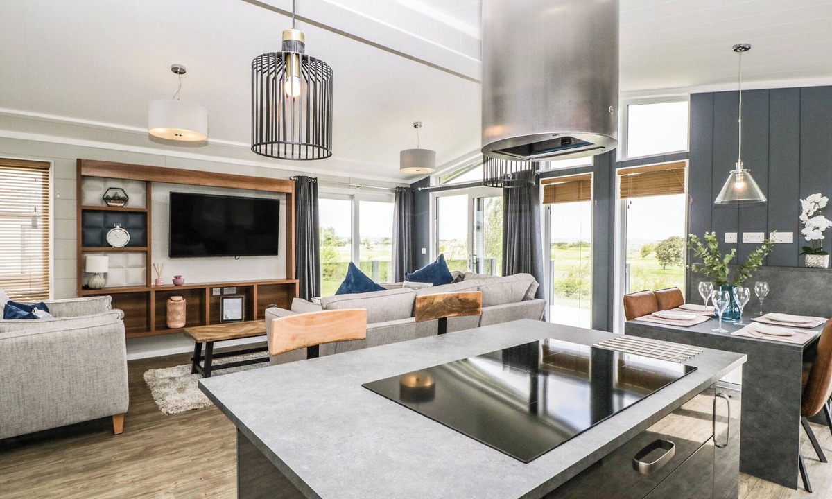 Brean Cottage | Fairway View 24