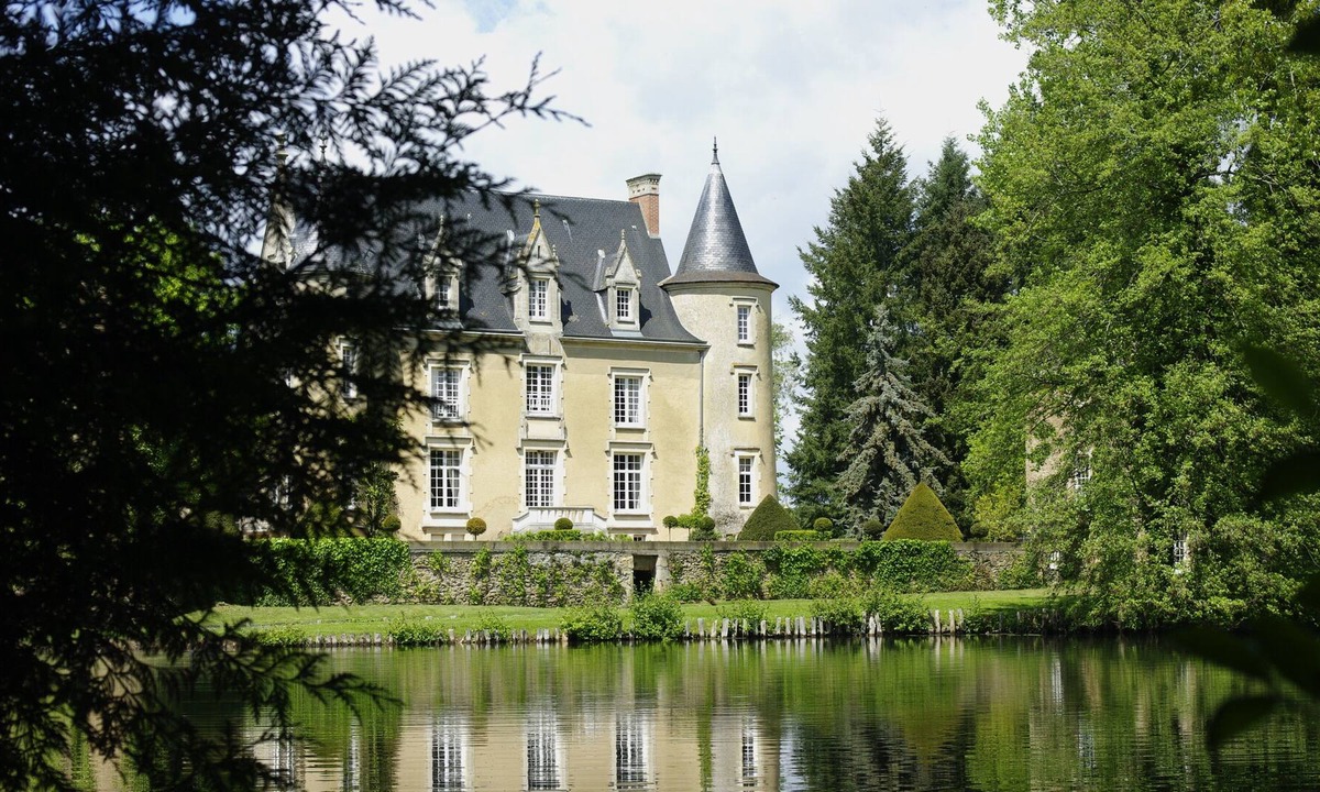 Lombron House | Fairy-Tale 15th-18th C. Loire Chateau