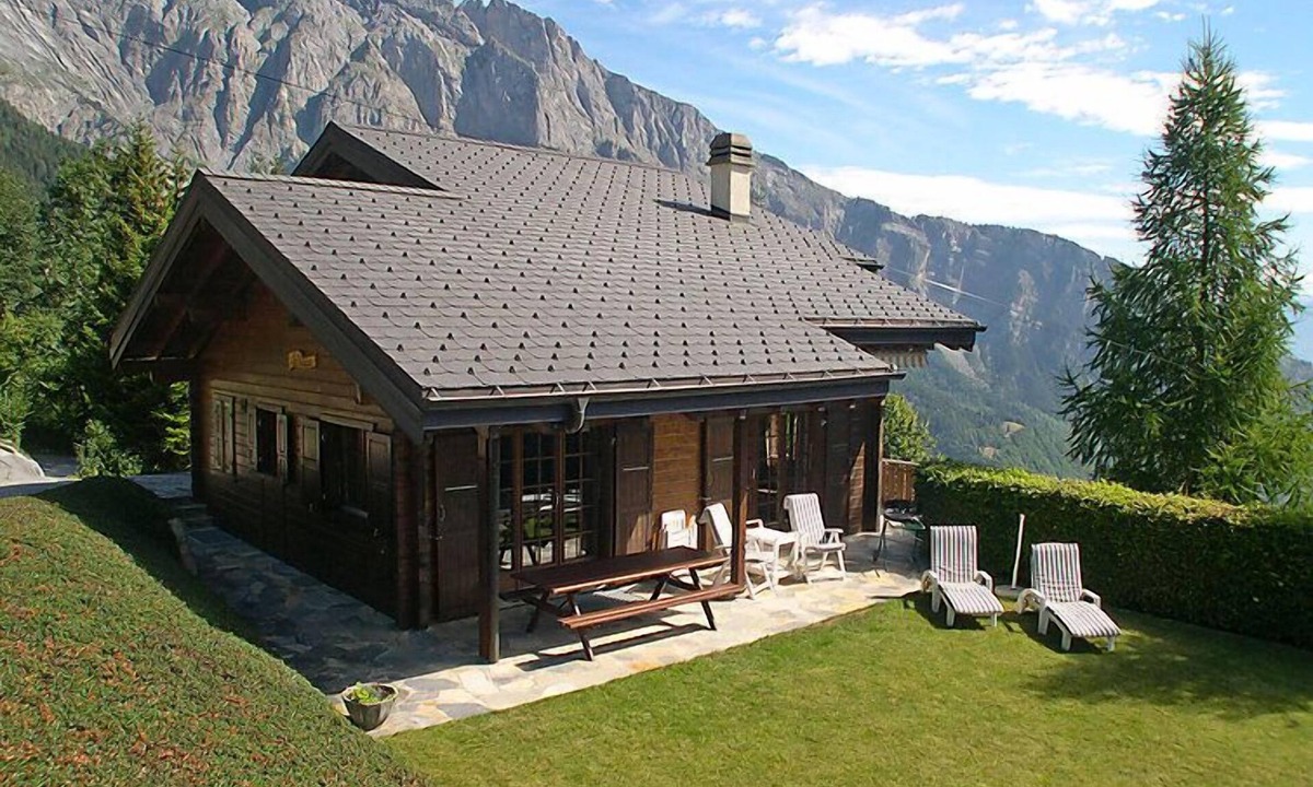 Chamoson House | Falaises by Interhome